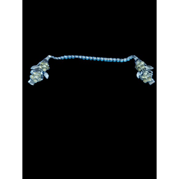 Vintage Rhinestone sweater clip - Picture 1 of 2